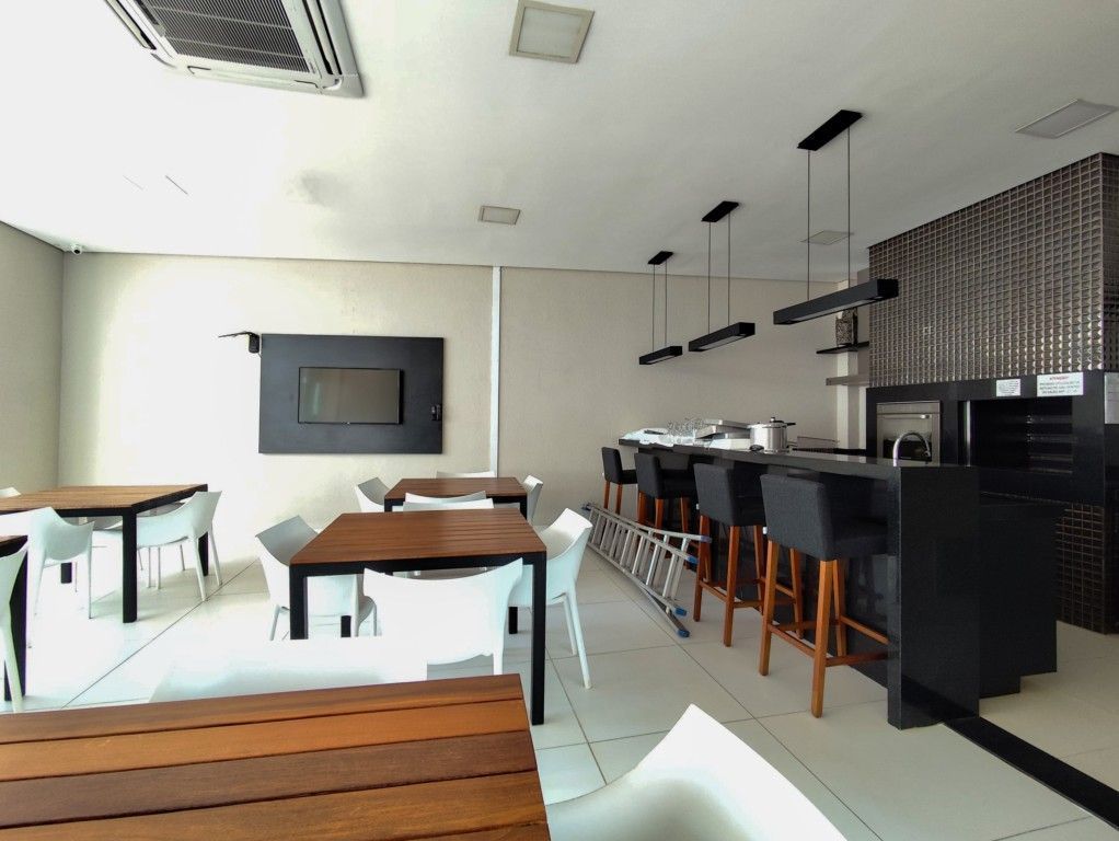 Apartamento para locação no bairro Gleba Palhano de Londrina com 75.38m<sup>2</sup> útil, 2 quartos, 1 vaga de garagem