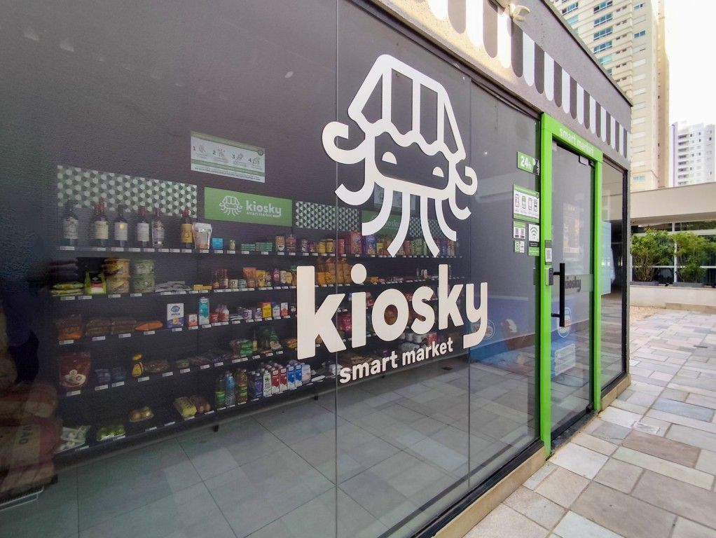 Apartamento para locação no bairro Gleba Palhano de Londrina com 75.38m<sup>2</sup> útil, 2 quartos, 1 vaga de garagem