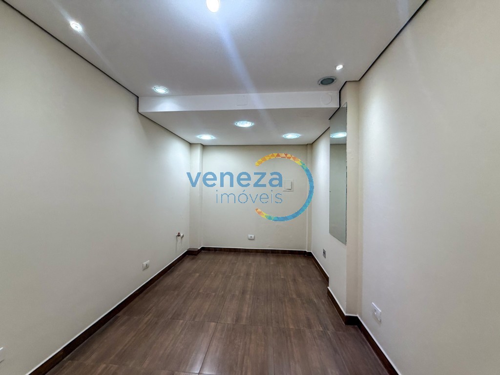 Salão-loja para locação no bairro Centro de Londrina - Foto 4