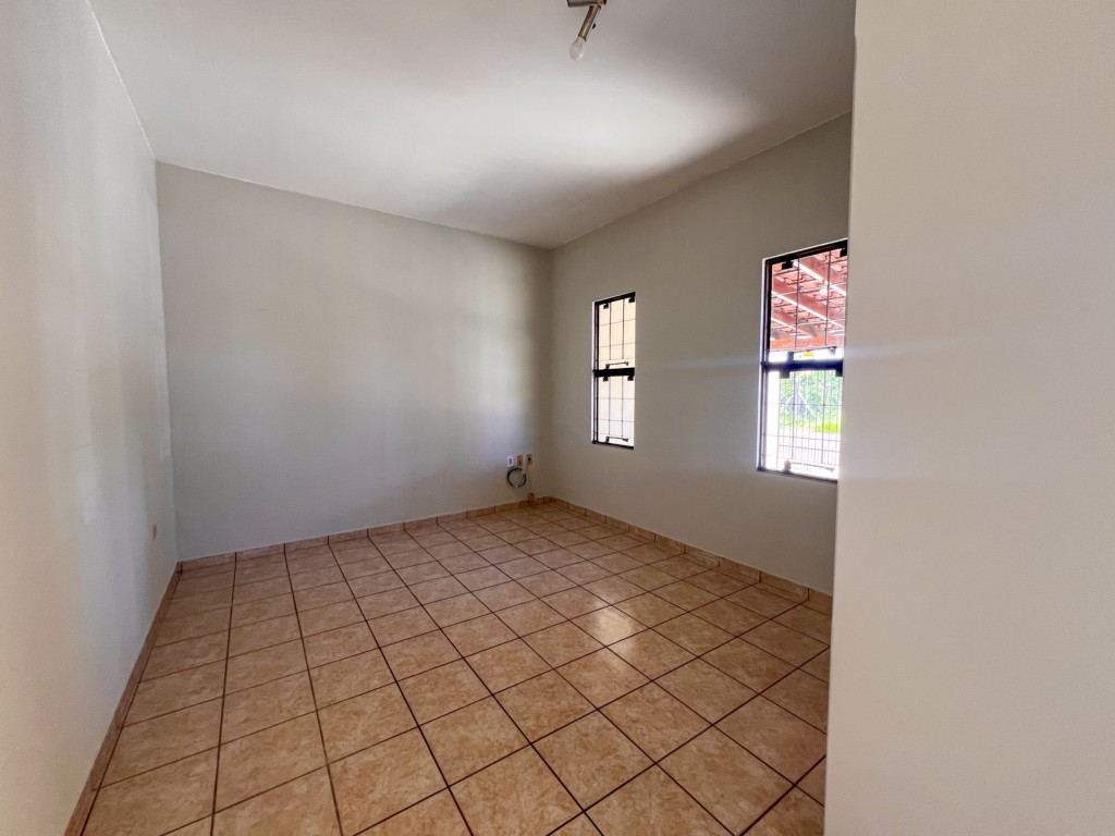 Casa para alugar em Piza, Londrina — Portal Chave Fácil