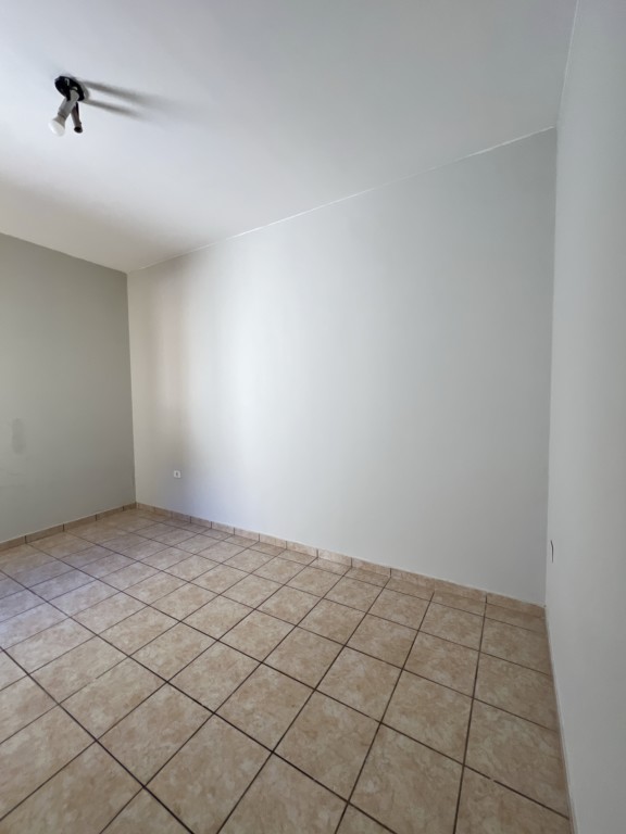 Casa para alugar em Piza, Londrina — Portal Chave Fácil