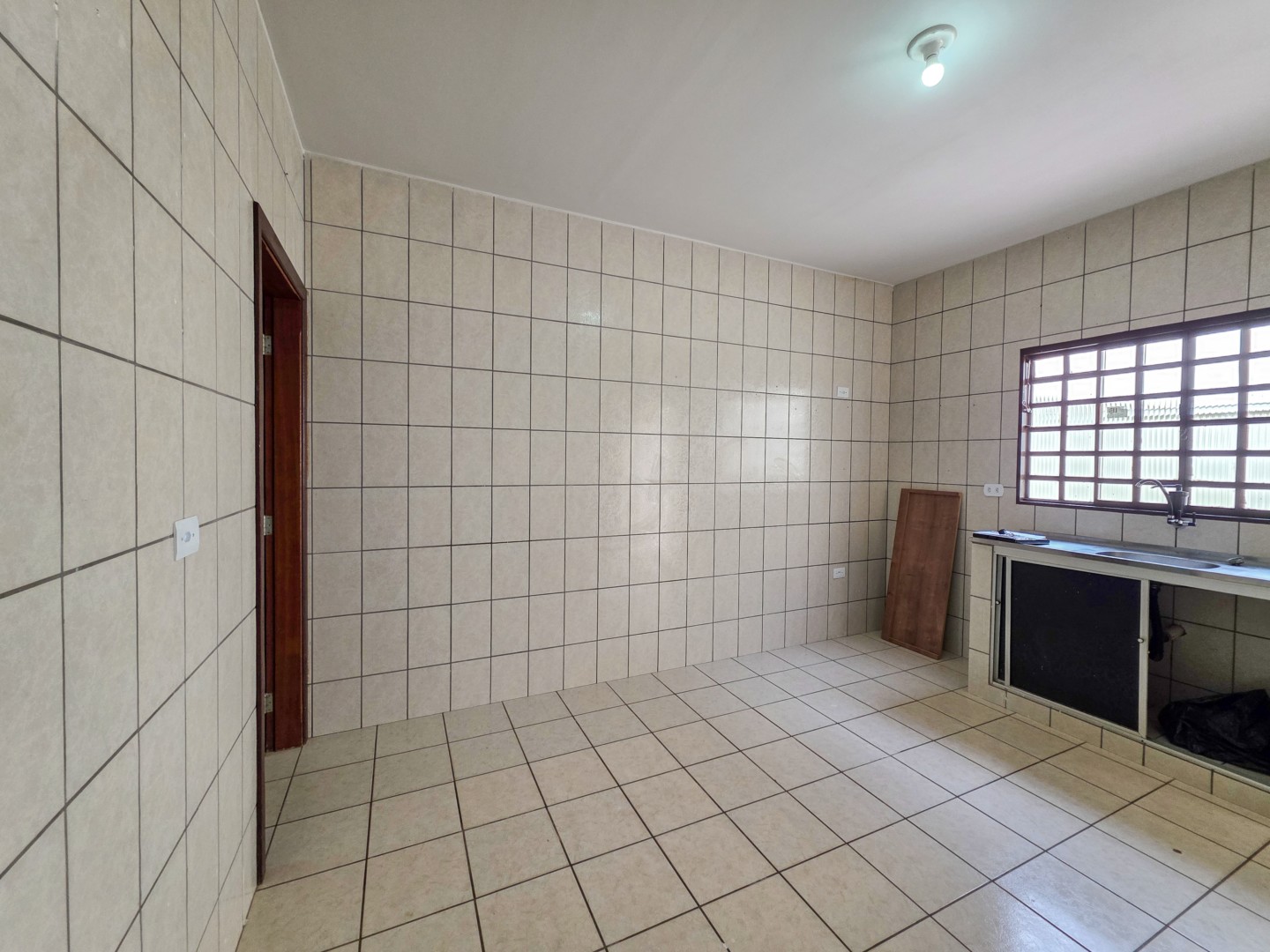Casa Residencial para locação no bairro Piza de Londrina - Foto 17