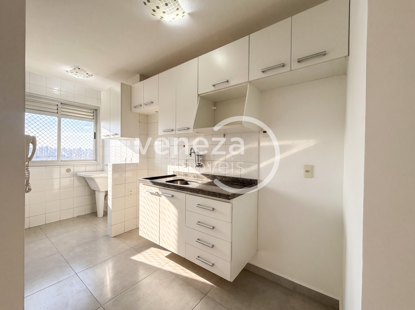 Apartamento para locação no bairro Aurora de Londrina - Foto 11