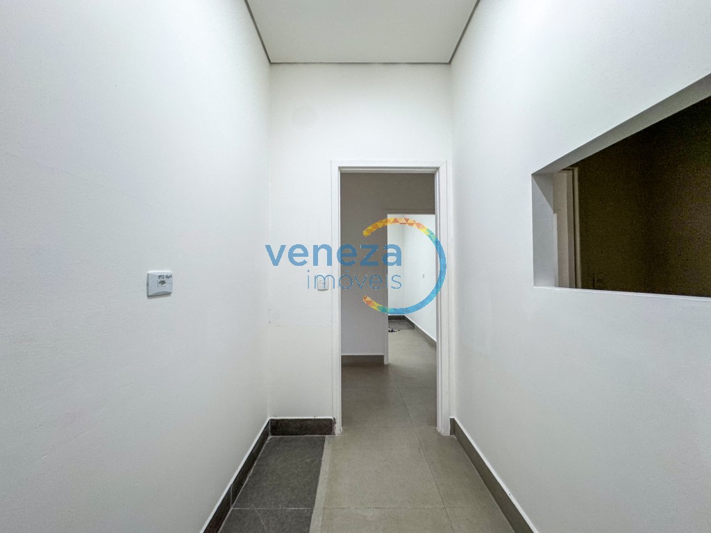 Salão-loja para locação no bairro Centro de Londrina - Foto 32