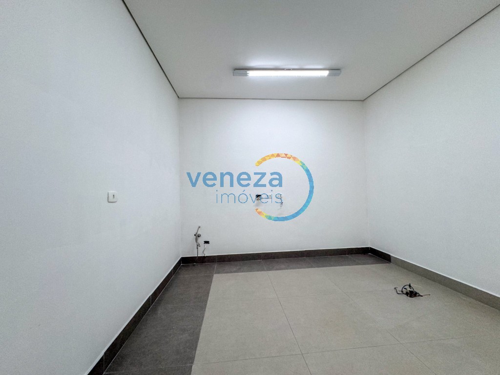 Salão-loja para locação no bairro Centro de Londrina - Foto 35