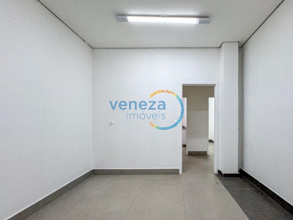 Salão-loja para locação no bairro Centro de Londrina - Foto 37