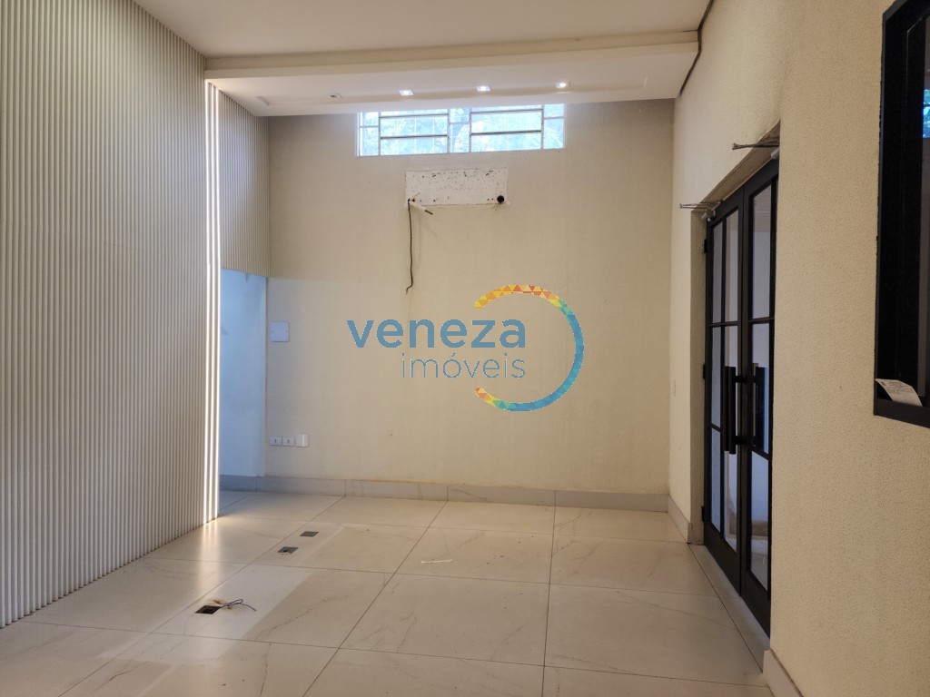 Salão-loja para locação no bairro Centro de Londrina - Foto 4