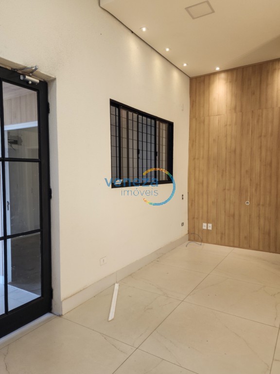 Salão-loja para locação no bairro Centro de Londrina - Foto 6