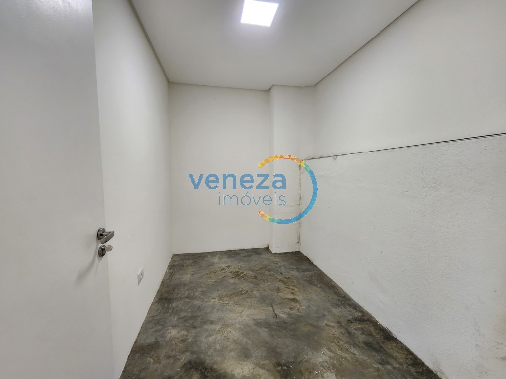 Salão-loja para locação no bairro Centro de Londrina - Foto 14