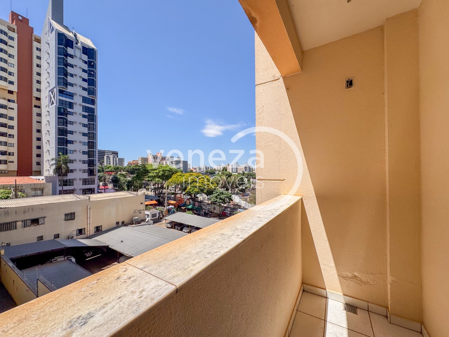 Apartamento para alugar em Centro, Londrina — Portal Chave Fácil