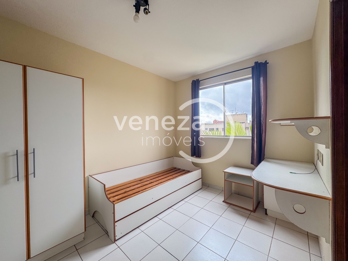 Apartamento para locacao no Alto da Colina em Londrina com 33,43m² por R$ 950 - Foto 2