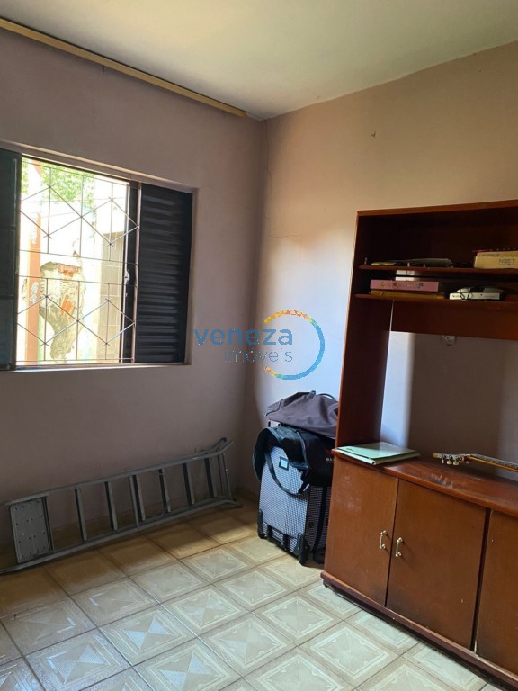 Casa Residencial para venda no bairro Centro de Londrina - Foto 6