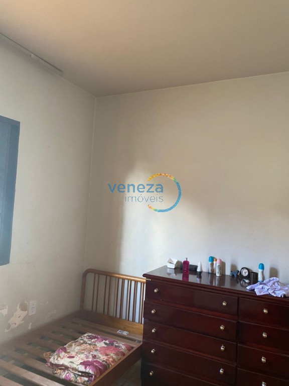 Casa Residencial para venda no bairro Centro de Londrina - Foto 7