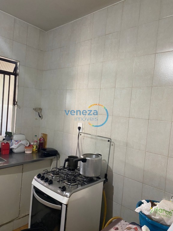 Casa Residencial para venda no bairro Centro de Londrina - Foto 10
