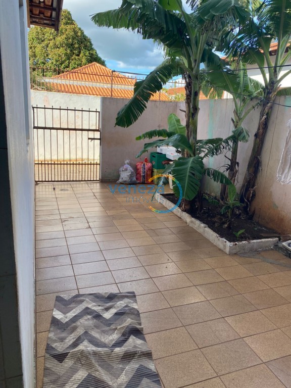 Casa Residencial para venda no bairro Centro de Londrina - Foto 16
