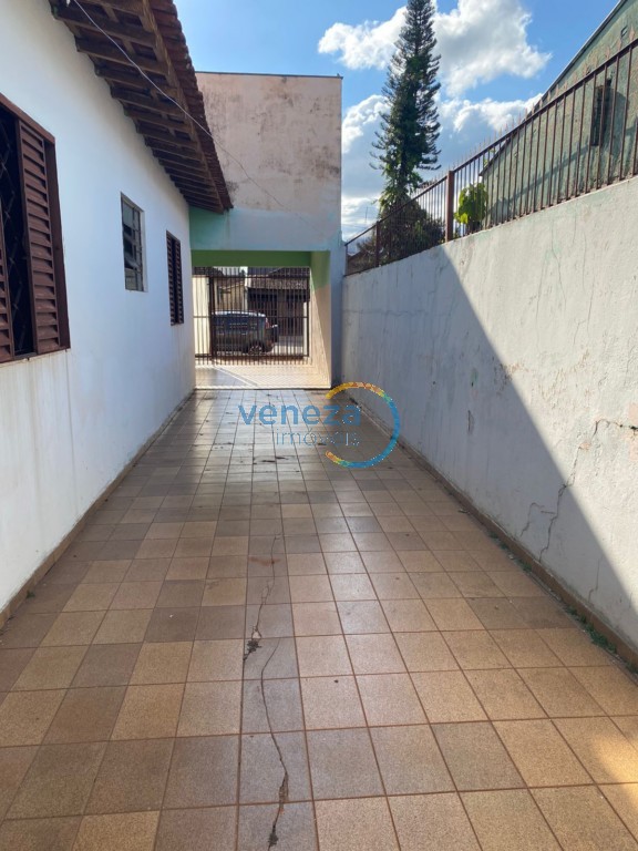 Casa Residencial para venda no bairro Centro de Londrina - Foto 18