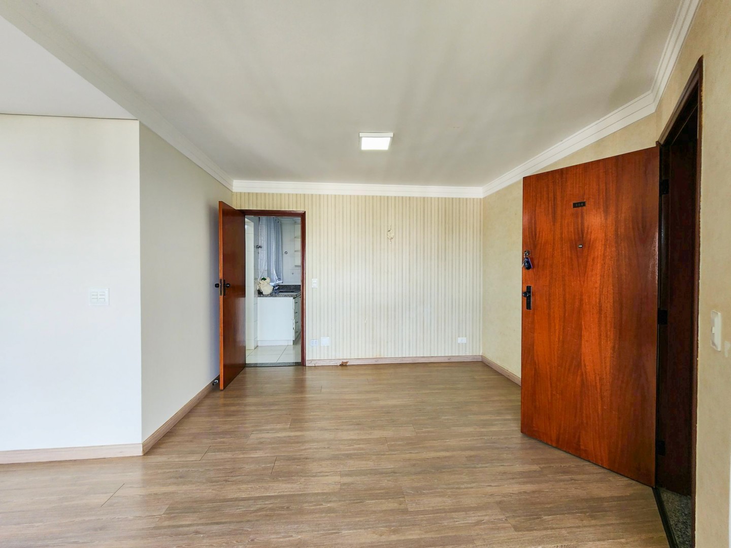 Apartamento para locacao no Claudia em Londrina com 115,63m² por R$ 2.400 - Foto 3