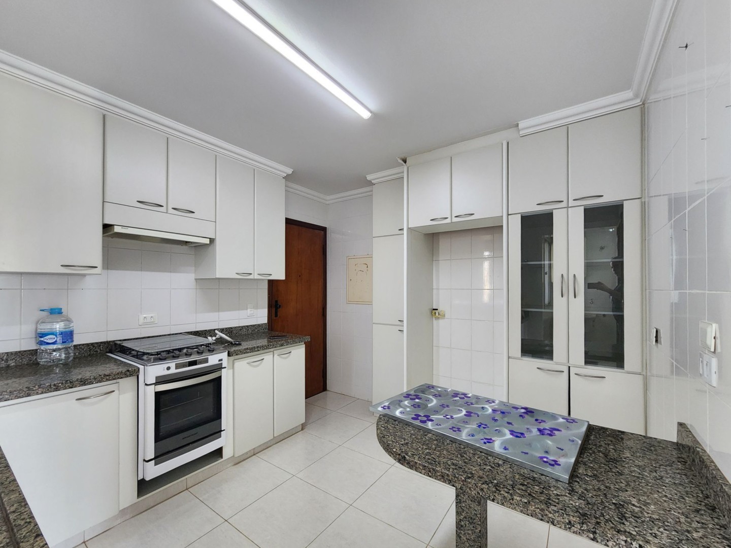 Apartamento para locação no bairro Claudia de Londrina - Foto 8