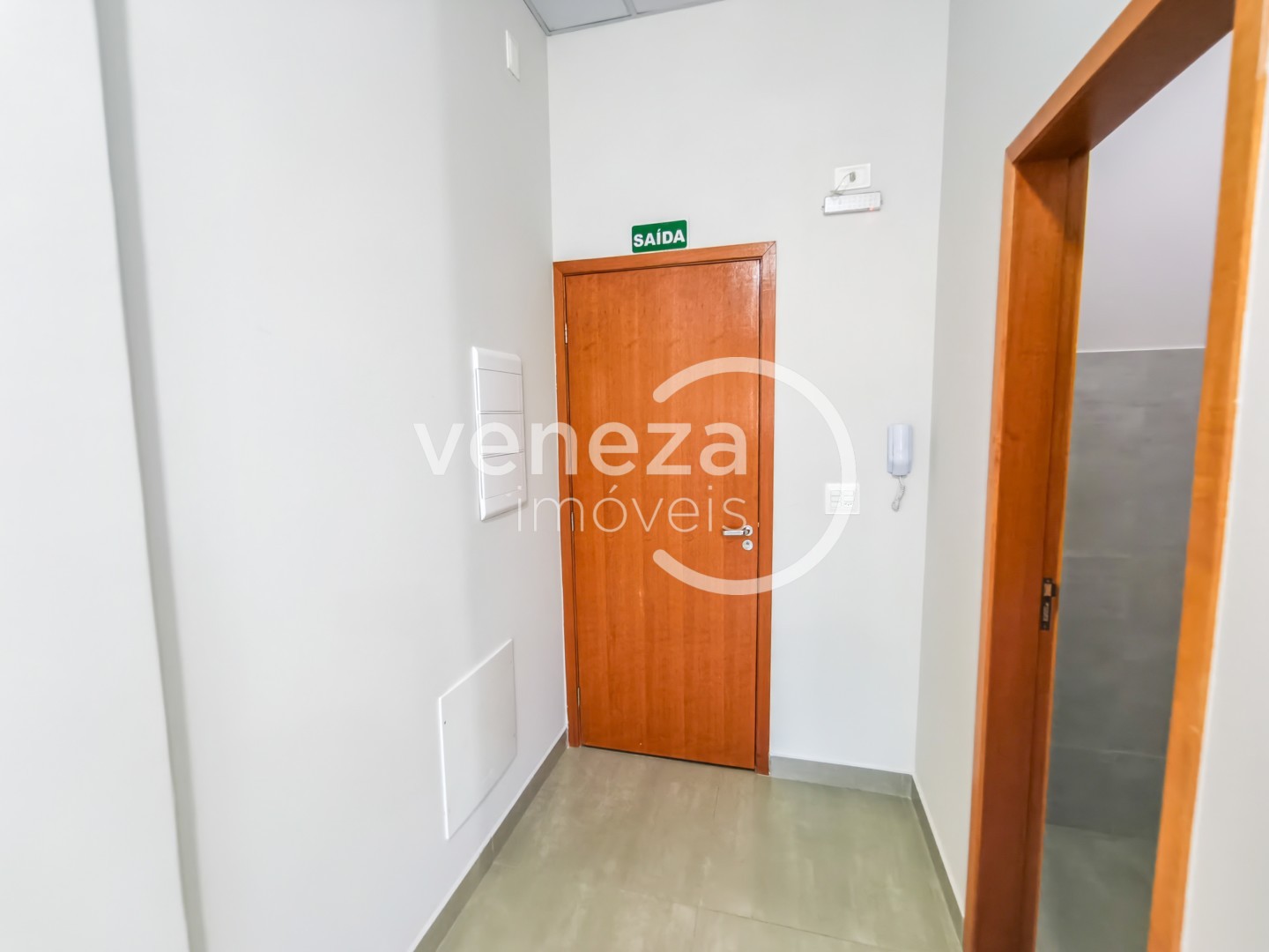 Sala para locação no bairro Igapo de Londrina - Foto 6