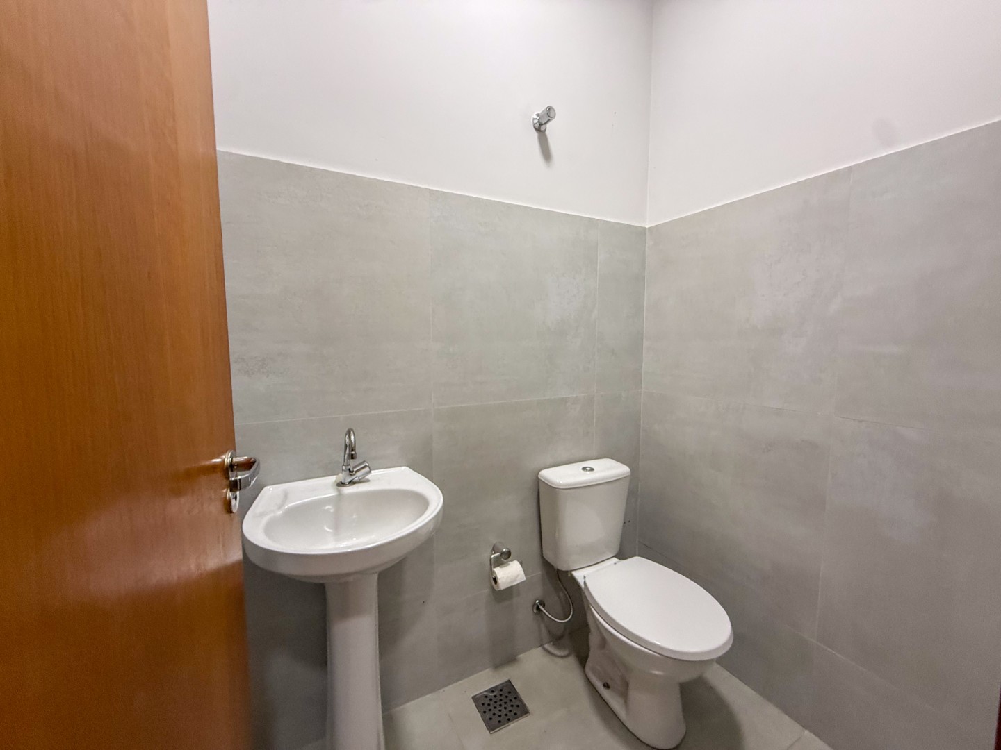 Sala para locação no bairro Igapo de Londrina - Foto 8