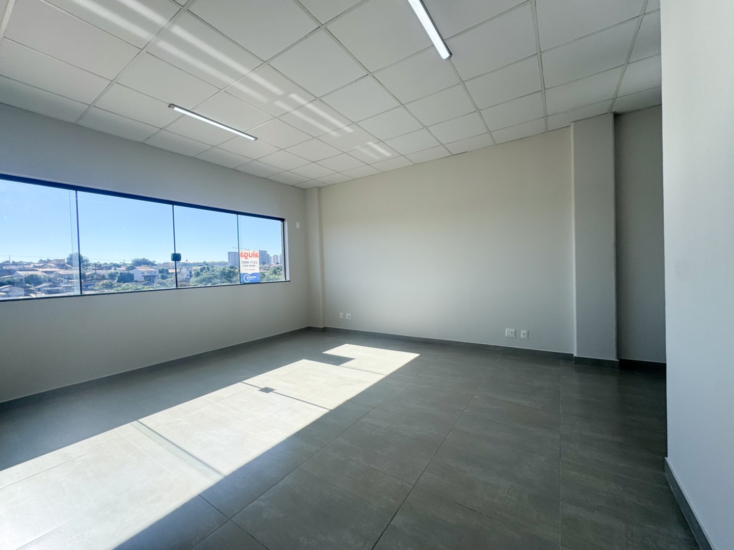 Sala/Conjunto Comercial para alugar em Igapo, Londrina — Portal Chave Fácil