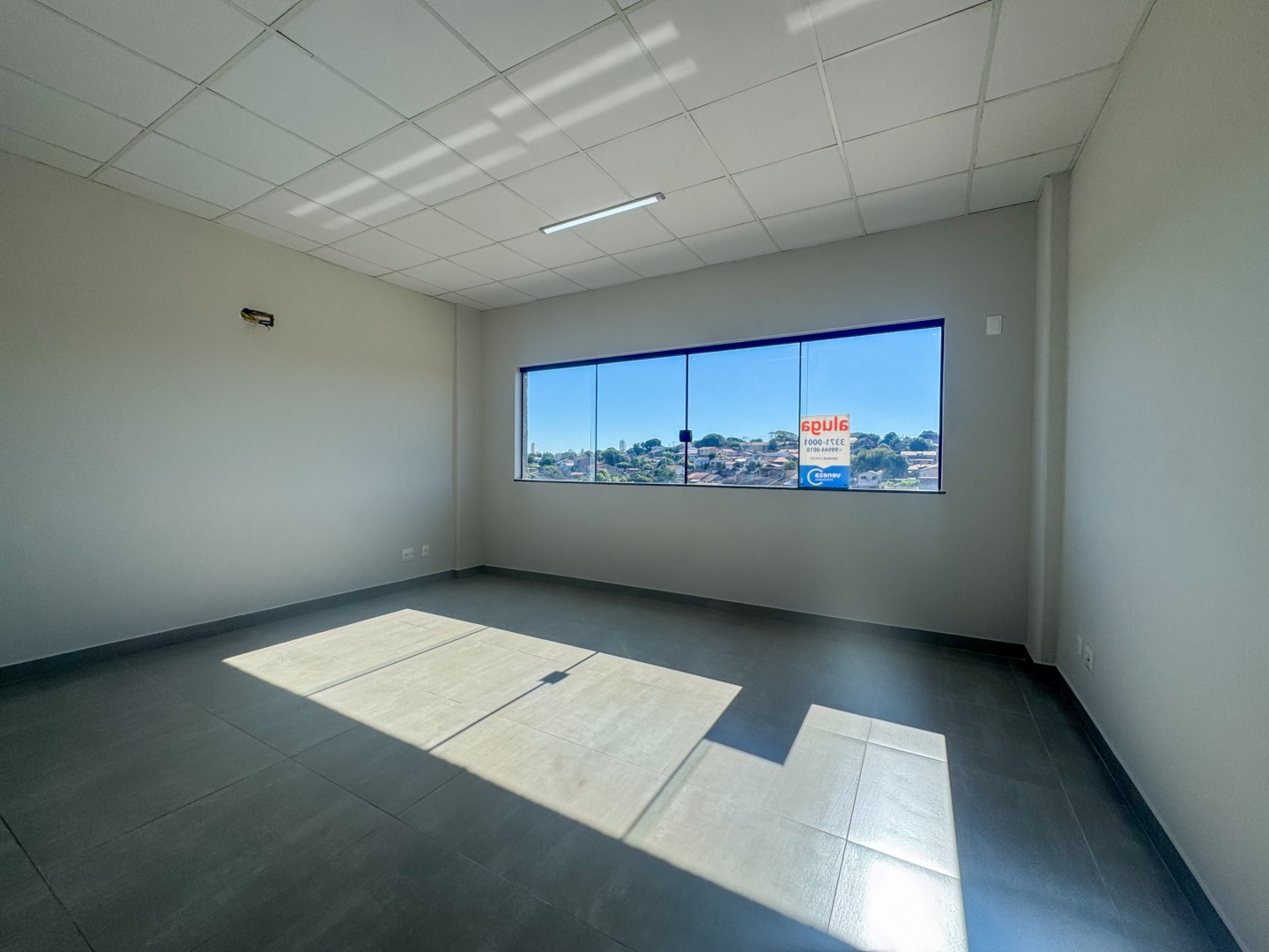 Sala para locação no bairro Igapo de Londrina - Foto 11