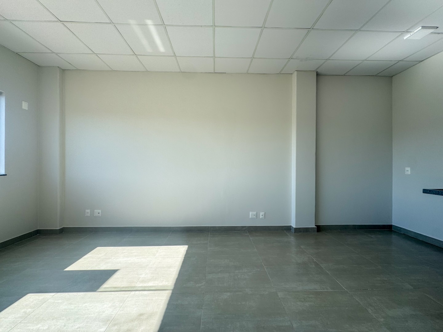 Sala para locação no bairro Igapo de Londrina - Foto 15