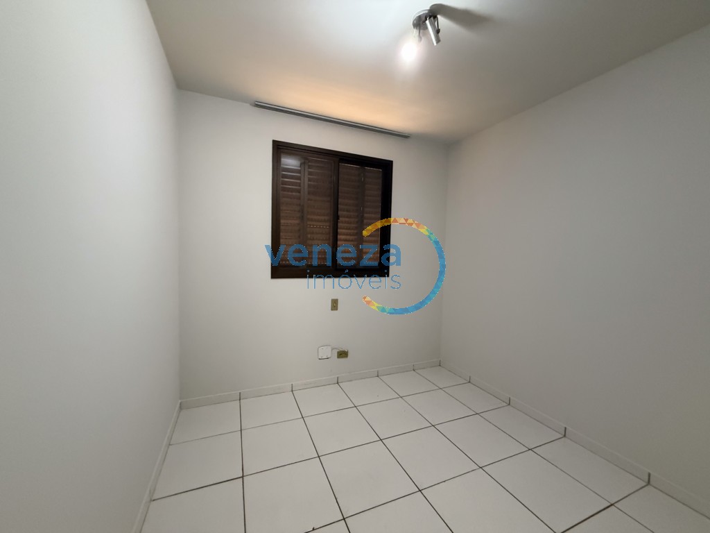 Apartamento para locação no bairro Centro de Londrina com 73.75m<sup>2</sup> útil, 3 quartos, 1 vaga de garagem