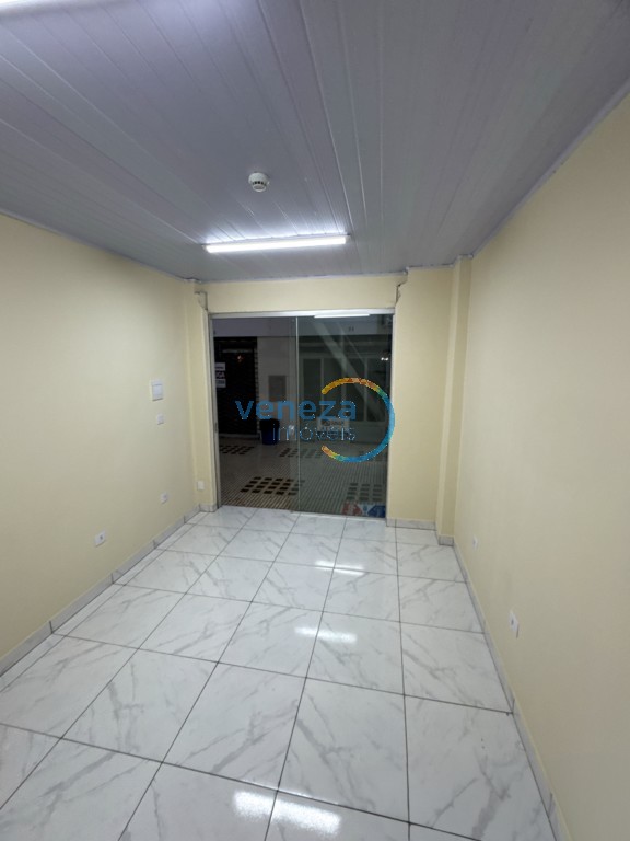 Salão-loja para locação no bairro Centro de Londrina - Foto 10