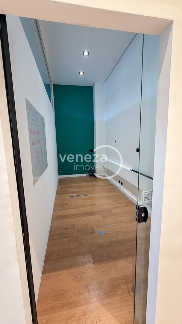 Barracão para locação no bairro Vitoria de Londrina - Foto 7