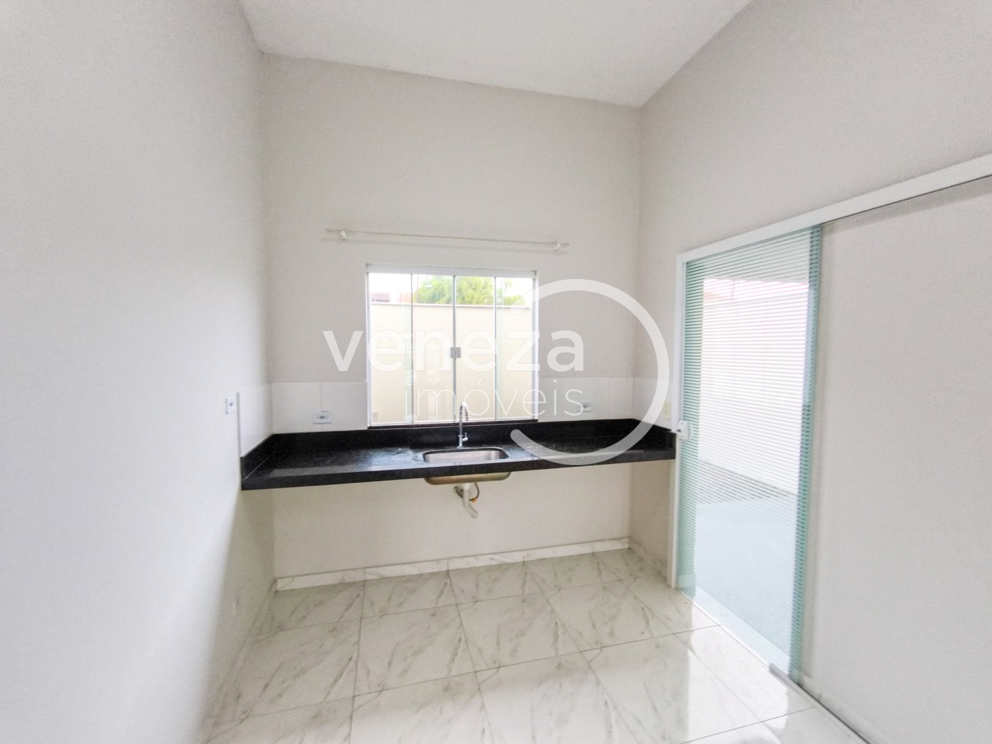 Casa Residencial para locação no bairro Jardim Moema de Londrina - Foto 10