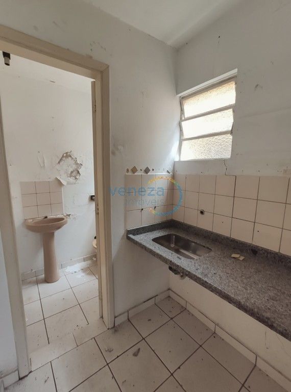 Casa Comercial para locação no bairro Centro de Londrina - Foto 6
