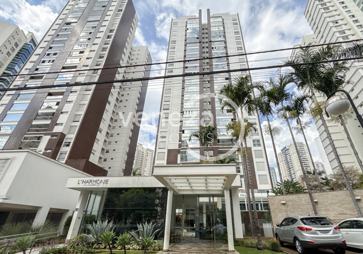 Apartamento para locacao no Gleba Palhano em Londrina com 224,54m² por R$ 7.200 - Foto 1