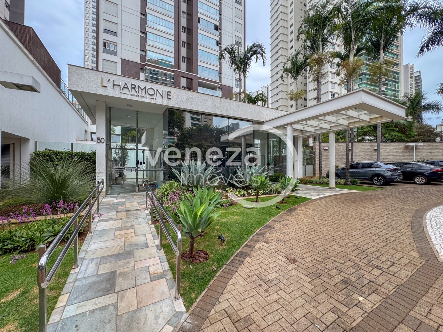 Apartamento para locacao no Gleba Palhano em Londrina com 224,54m² por R$ 7.200 - Foto 1