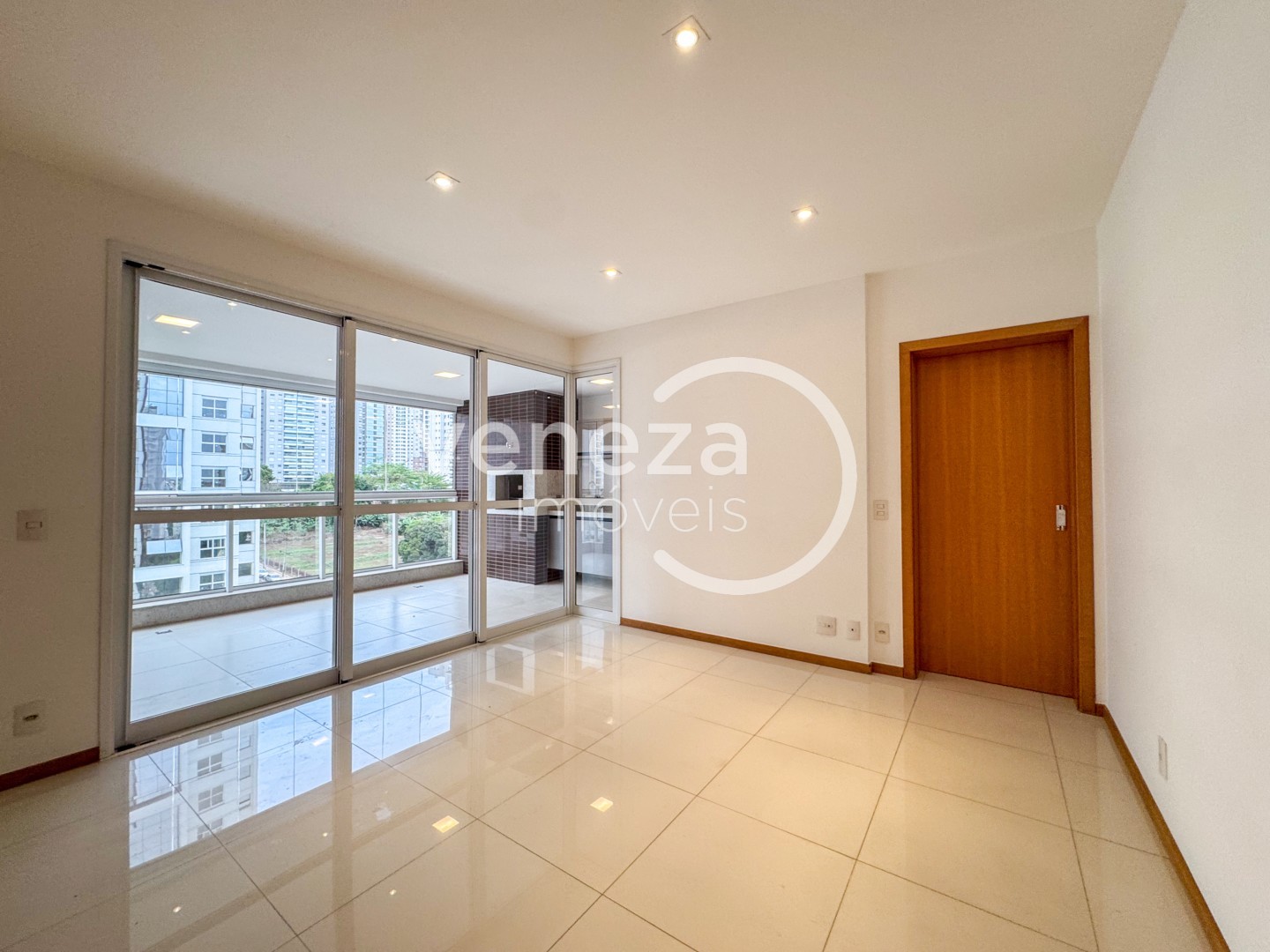 Apartamento para locacao no Gleba Palhano em Londrina com 224,54m² por R$ 7.200 - Foto 3