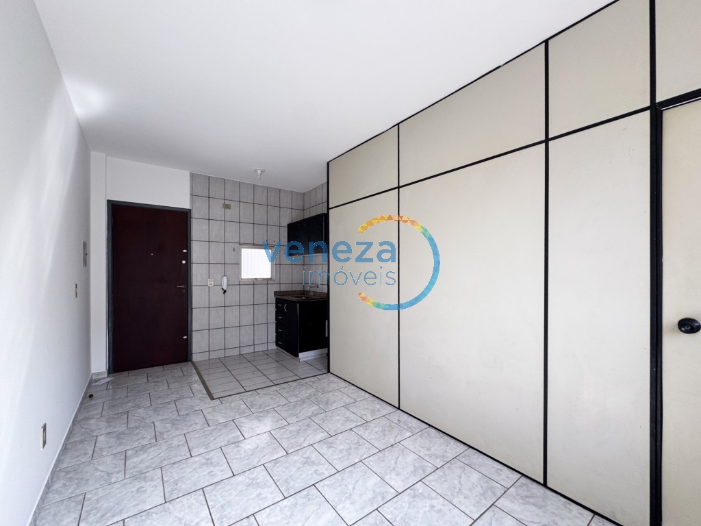 Apartamento para locação no bairro Ipiranga de Londrina com 28m<sup>2</sup> útil, 1 quarto