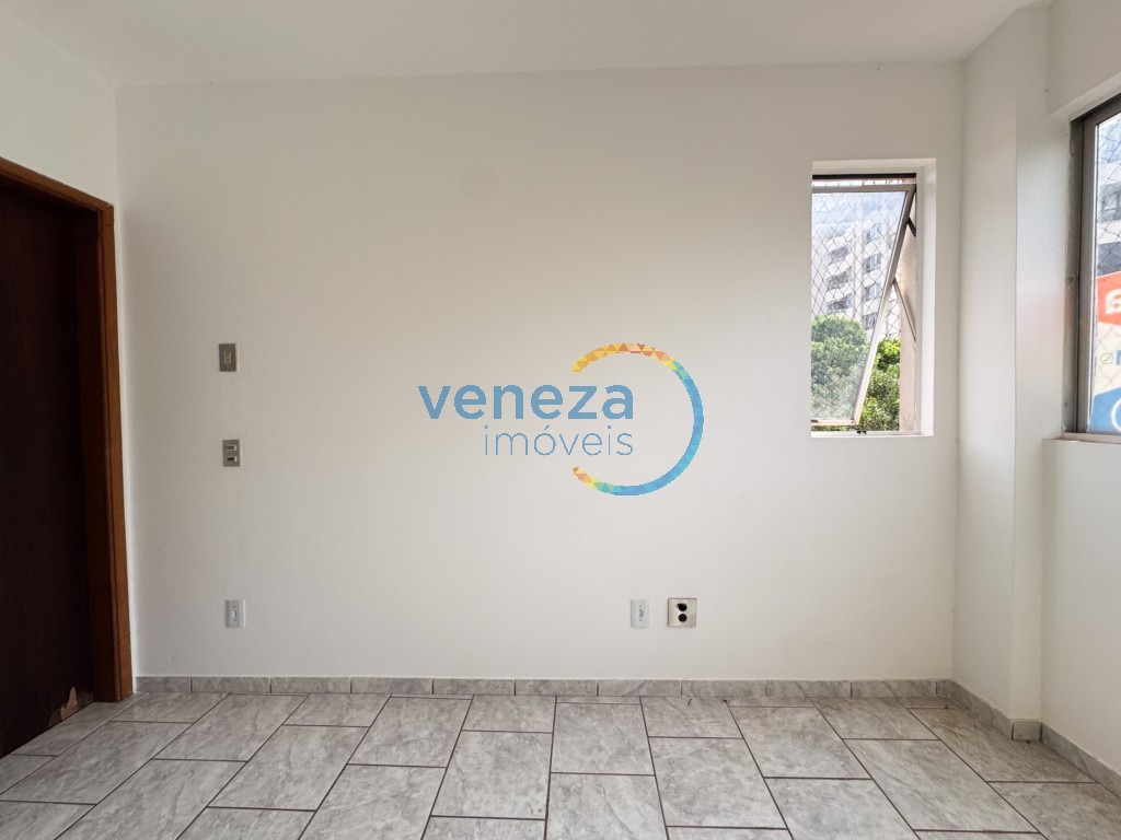 Apartamento para locação no bairro Ipiranga de Londrina com 28m<sup>2</sup> útil, 1 quarto