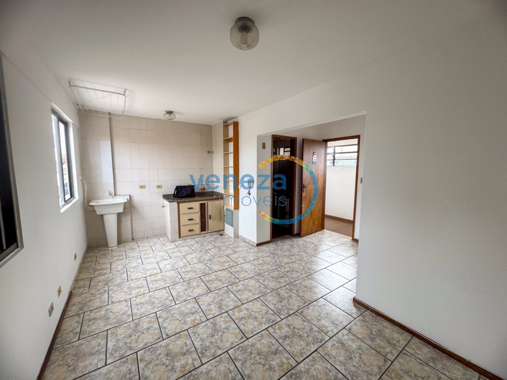 Apartamento para locação no bairro Ipiranga de Londrina com 33.55m<sup>2</sup> útil, 1 quarto
