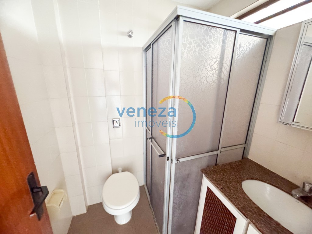 Apartamento para locação no bairro Ipiranga de Londrina com 33.55m<sup>2</sup> útil, 1 quarto