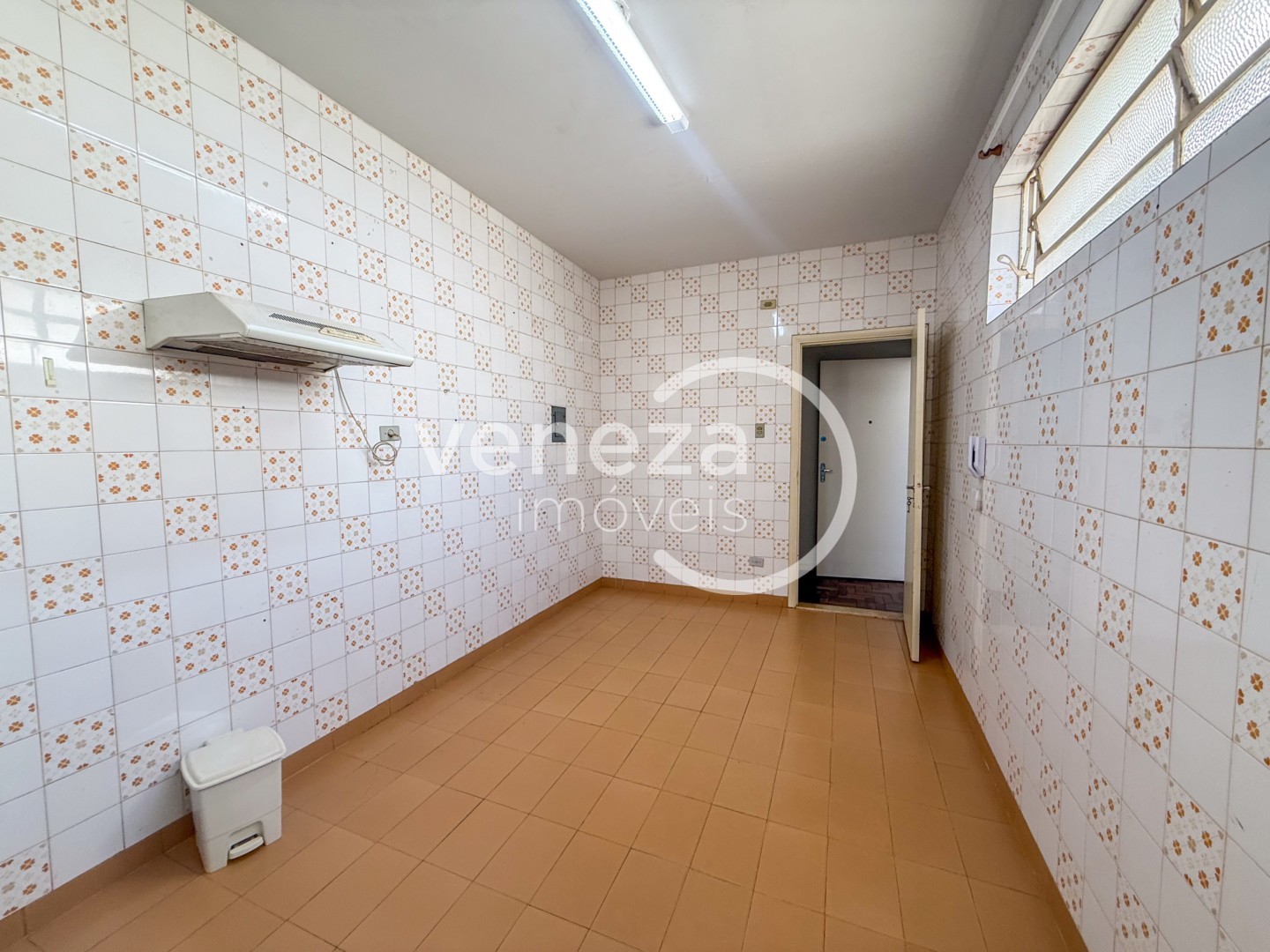 Apartamento para locação no bairro Centro de Londrina - Foto 8