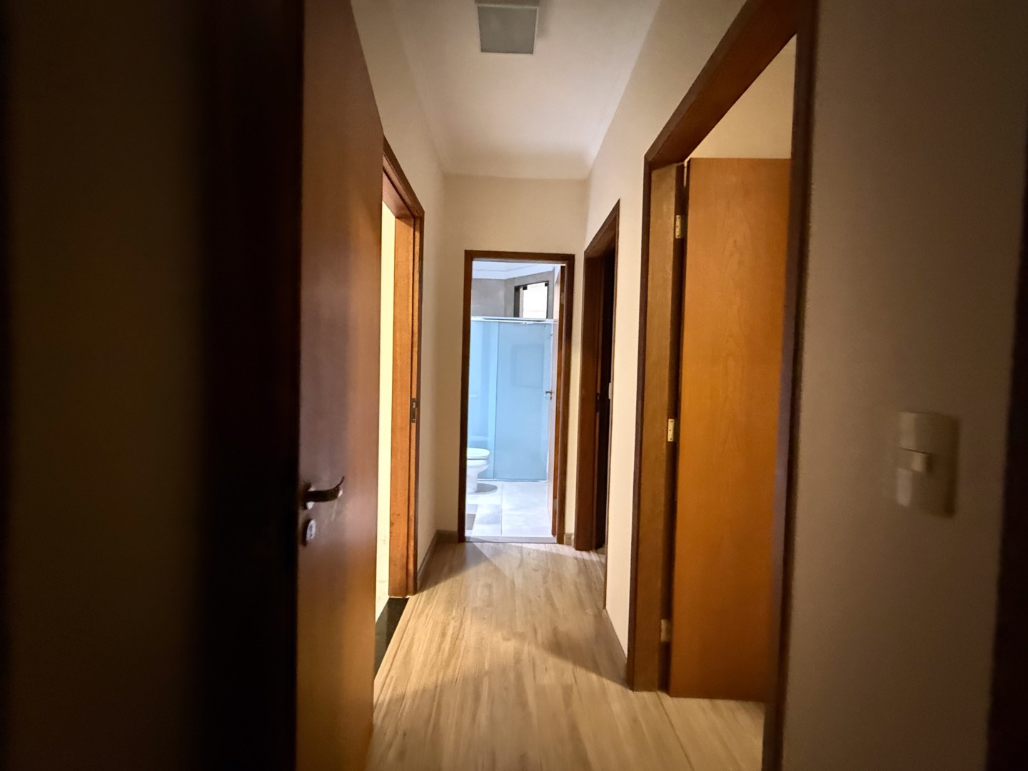 Casa Residencial para locação no bairro Aragarca de Londrina - Foto 6