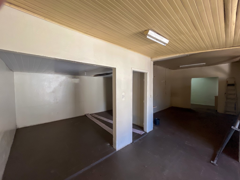 Salão-loja para locacao no Centro em Londrina com 35,92m² por R$ 1.200,00  - Foto 2