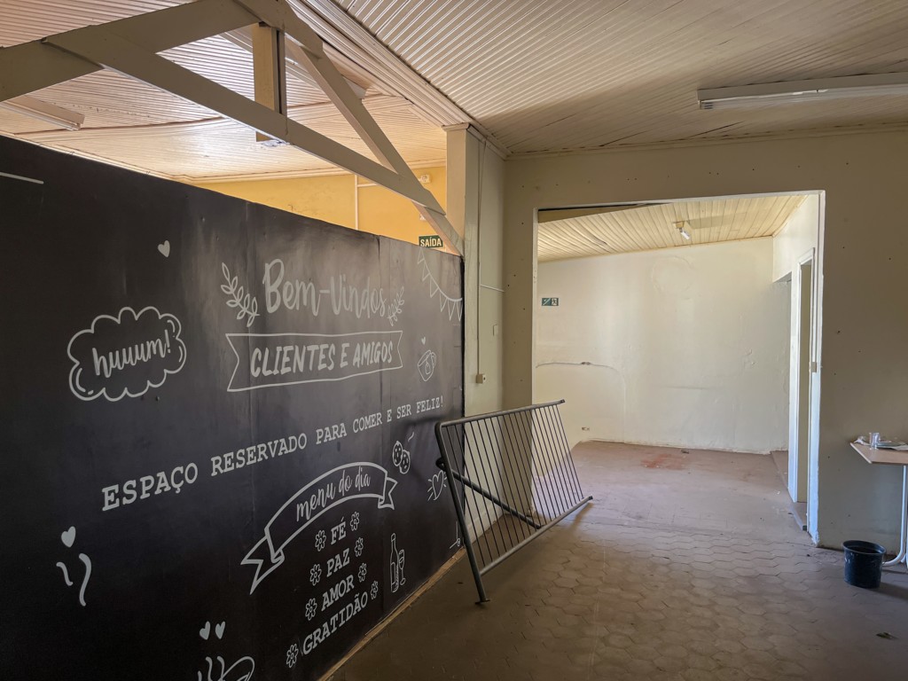 Salão-loja para locação no bairro Centro de Londrina - Foto 4
