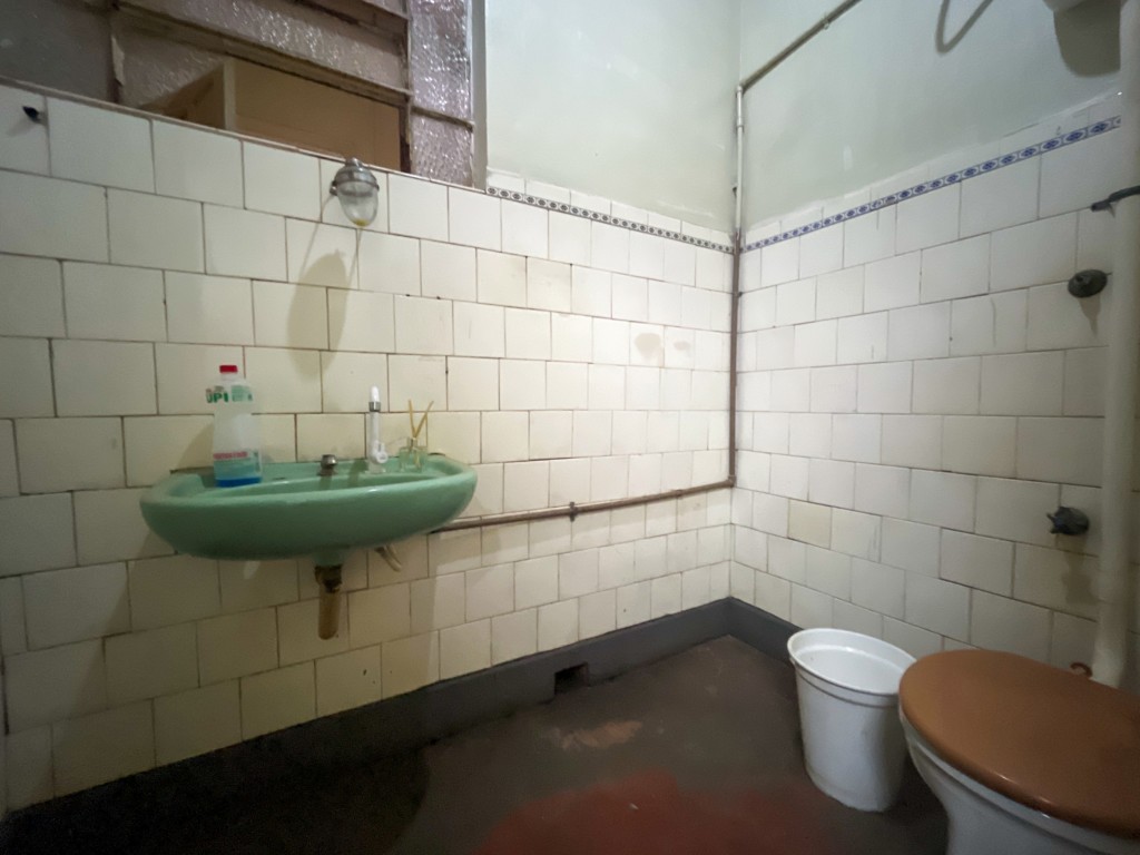 Salão-loja para locação no bairro Centro de Londrina - Foto 11
