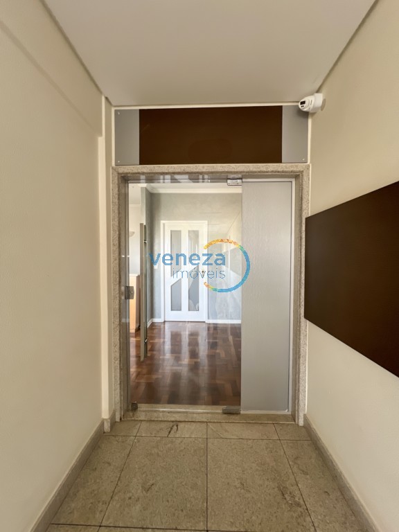 Sala para locacao no Centro em Londrina com 118,92m² por R$ 1.500,00