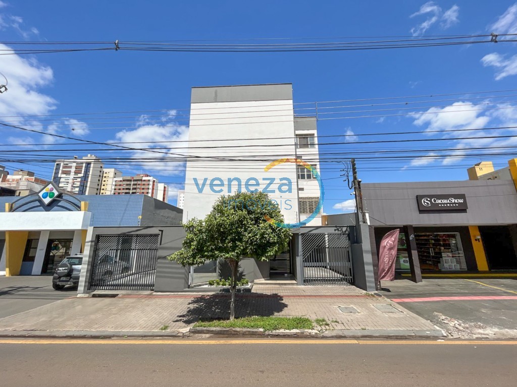 Apartamento para locacao no Vitoria em Londrina com 87m² por R$ 2.200