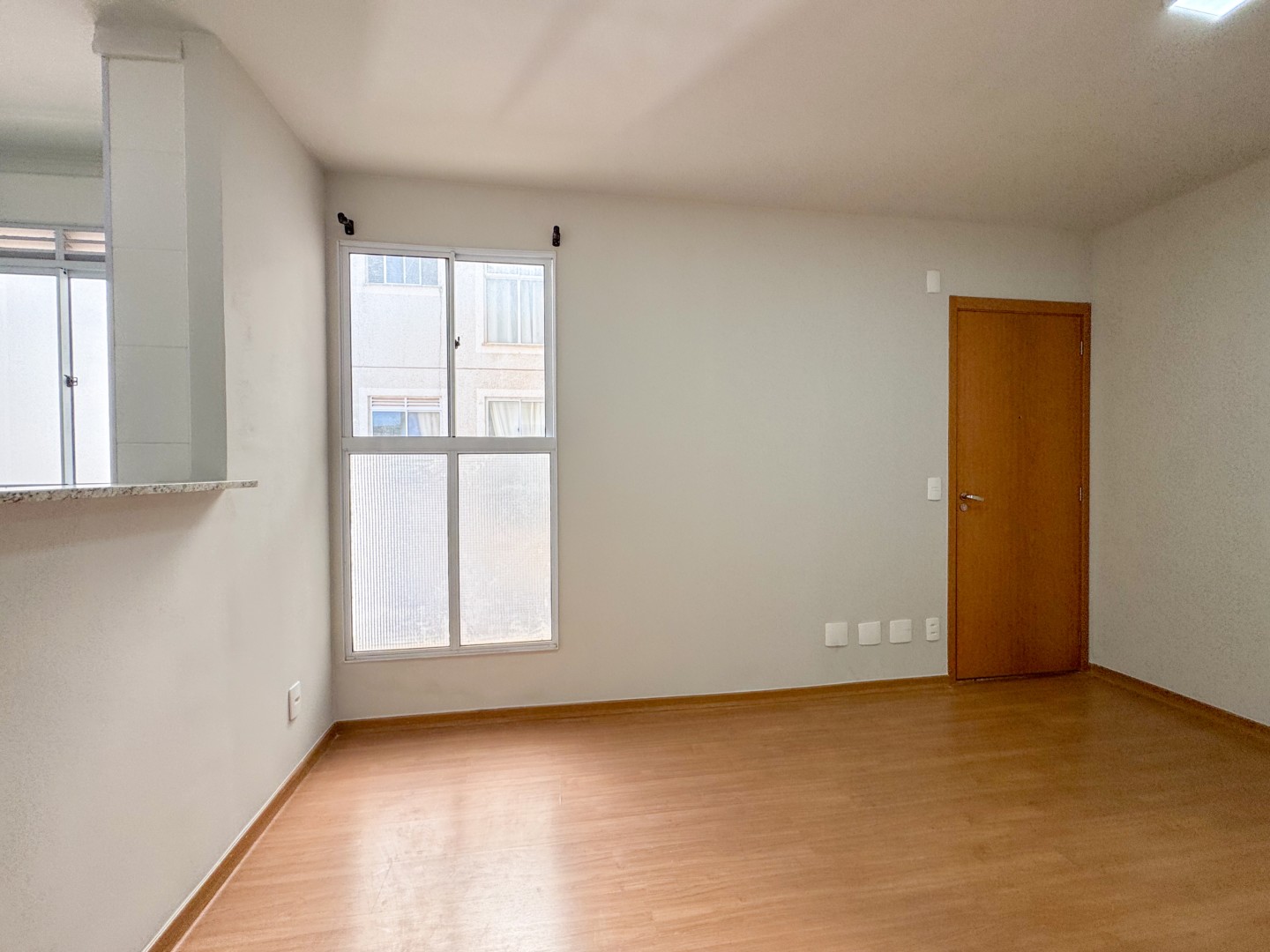 Apartamento para locacao no Cidade Industrial II em Londrina com 41,14m² por R$ 1.130,00  - Foto 3