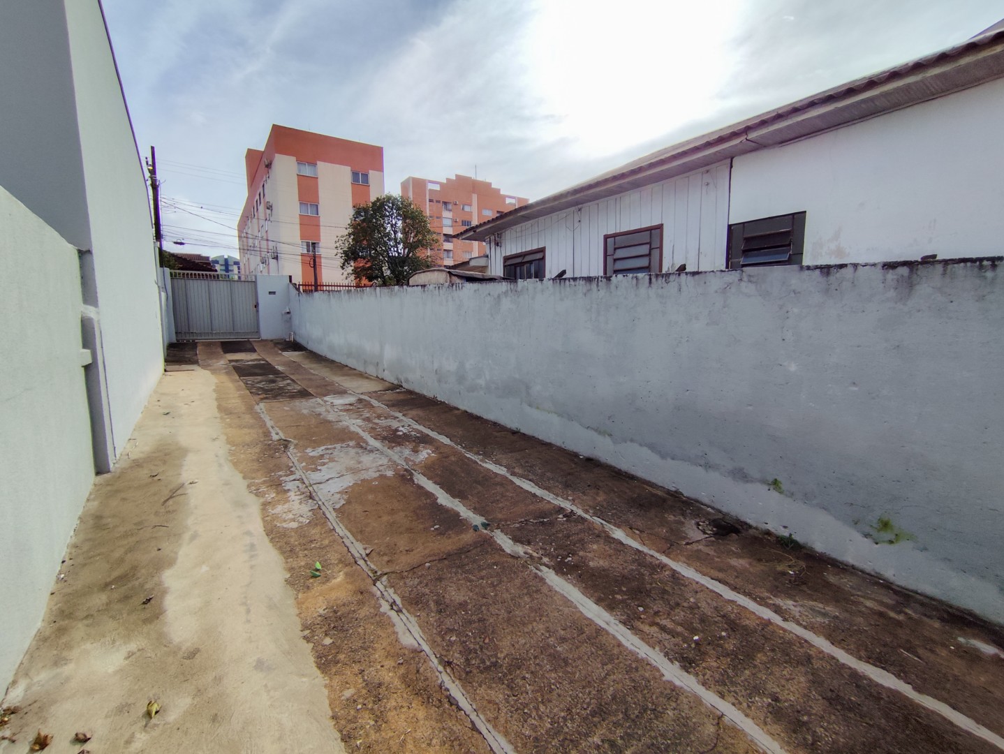 Casa Residencial para locação no bairro Vila Larsen 1 de Londrina - Foto 17