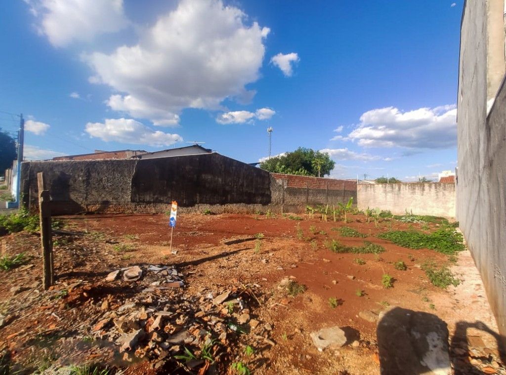 Terreno para locação no bairro Santiago de Londrina - Foto 10