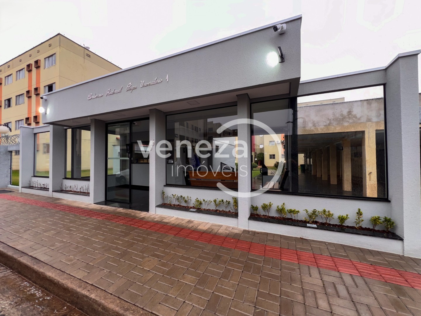 Apartamento para locacao no Alto da Colina em Londrina com 45m² por R$ 1.100
